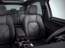 Porsche Macan T AWD 2026