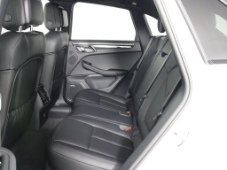 Porsche Macan T AWD 2026