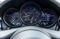 Porsche Macan T AWD 2026