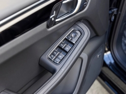 Porsche Macan T AWD 2026