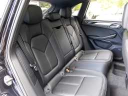 Porsche Macan T AWD 2026