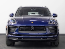 Porsche Macan Base AWD 2026