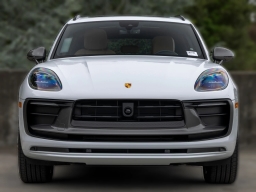 Porsche Macan T AWD 2026