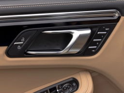Porsche Macan T AWD 2026