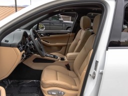 Porsche Macan T AWD 2026