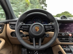 Porsche Macan T AWD 2026