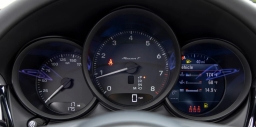 Porsche Macan T AWD 2026