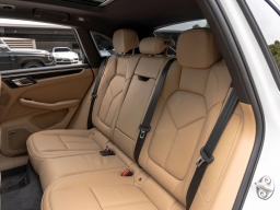 Porsche Macan T AWD 2026