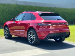Porsche Macan T AWD 2026