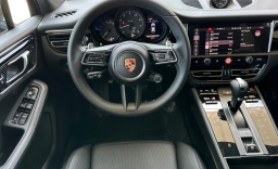 Porsche Macan T AWD 2026
