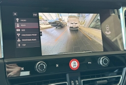 Porsche Macan T AWD 2026