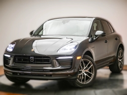 Porsche Macan Base AWD 2026
