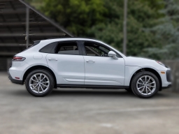 Porsche Macan T AWD 2026