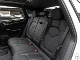 Porsche Macan T AWD 2026