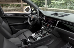 Porsche Macan T AWD 2026