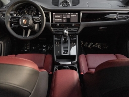 Porsche Macan T AWD 2026