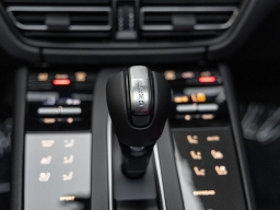 Porsche Macan T AWD 2026