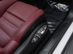 Porsche Macan T AWD 2026