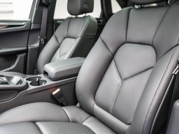 Porsche Macan T AWD 2026