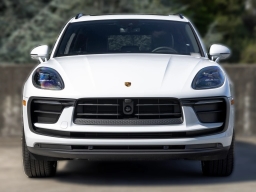 Porsche Macan T AWD 2026