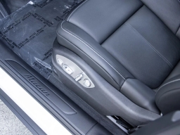 Porsche Macan T AWD 2026