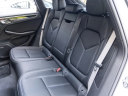Porsche Macan T AWD 2026
