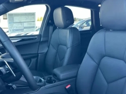 Porsche Macan T AWD 2026