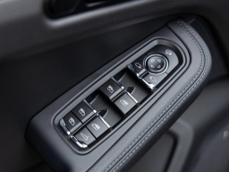Porsche Macan T AWD 2026