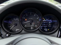 Porsche Macan T AWD 2026