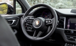 Porsche Macan T AWD 2026