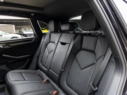 Porsche Macan T AWD 2026