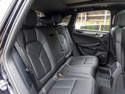 Porsche Macan T AWD 2026