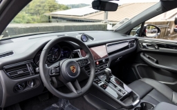 Porsche Macan T AWD 2026
