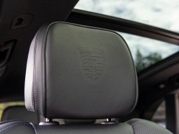 Porsche Macan T AWD 2026