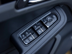 Porsche Macan T AWD 2026
