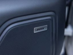 Porsche Macan T AWD 2026