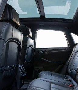Porsche Macan T AWD 2026
