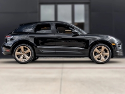 Porsche Macan T AWD 2026