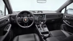 Porsche Macan T AWD 2026