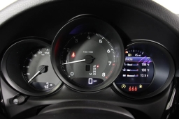 Porsche Macan T AWD 2026