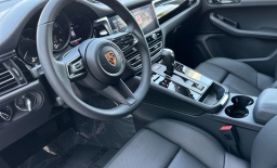 Porsche Macan T AWD 2026