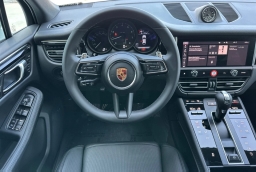 Porsche Macan T AWD 2026