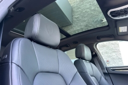 Porsche Macan T AWD 2026