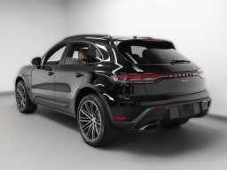 Porsche Macan Base AWD 2026