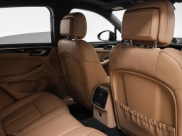 Porsche Macan Base AWD 2026