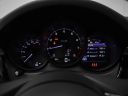 Porsche Macan Base AWD 2026