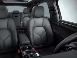 Porsche Macan T AWD 2026