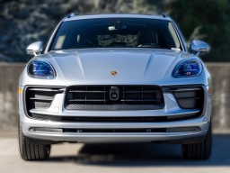 Porsche Macan T AWD 2026