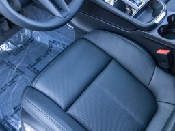 Porsche Macan T AWD 2026