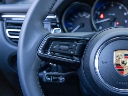Porsche Macan T AWD 2026